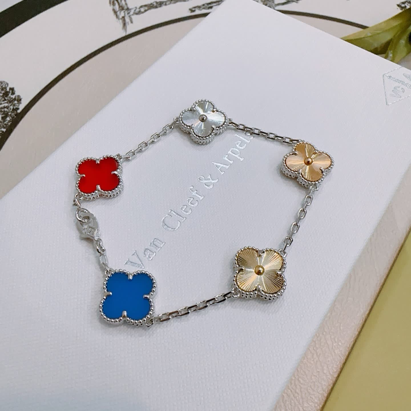 Van Cleef & Arpels Alhambra Bracelet